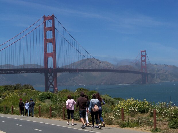 2017-05 Bike GG Bridge